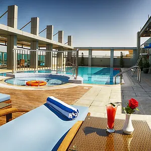Rose Park - Al Barsha, Opposite Metro Station **** Ντουμπάι