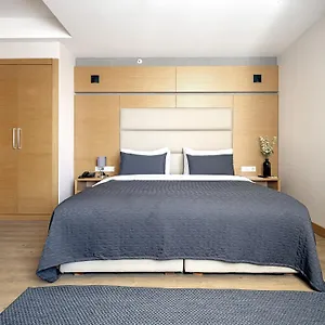 https://merlin-hotel-istanbul.istanbul-turkeyhotels.com