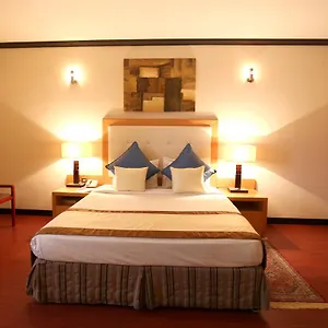 https://london-crown-hotel.sharjah-hotels.com